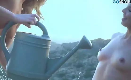 Lesbian Outdoor Oral Pleasure